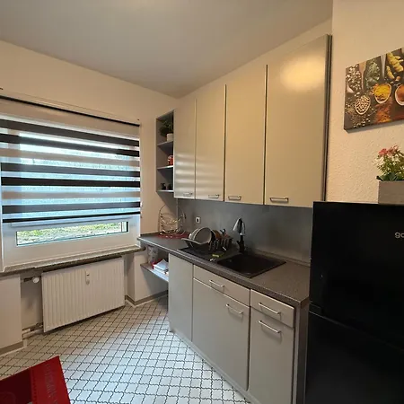 Aurelia Eg In Ruhige Lage Mit Garten 게스트하우스